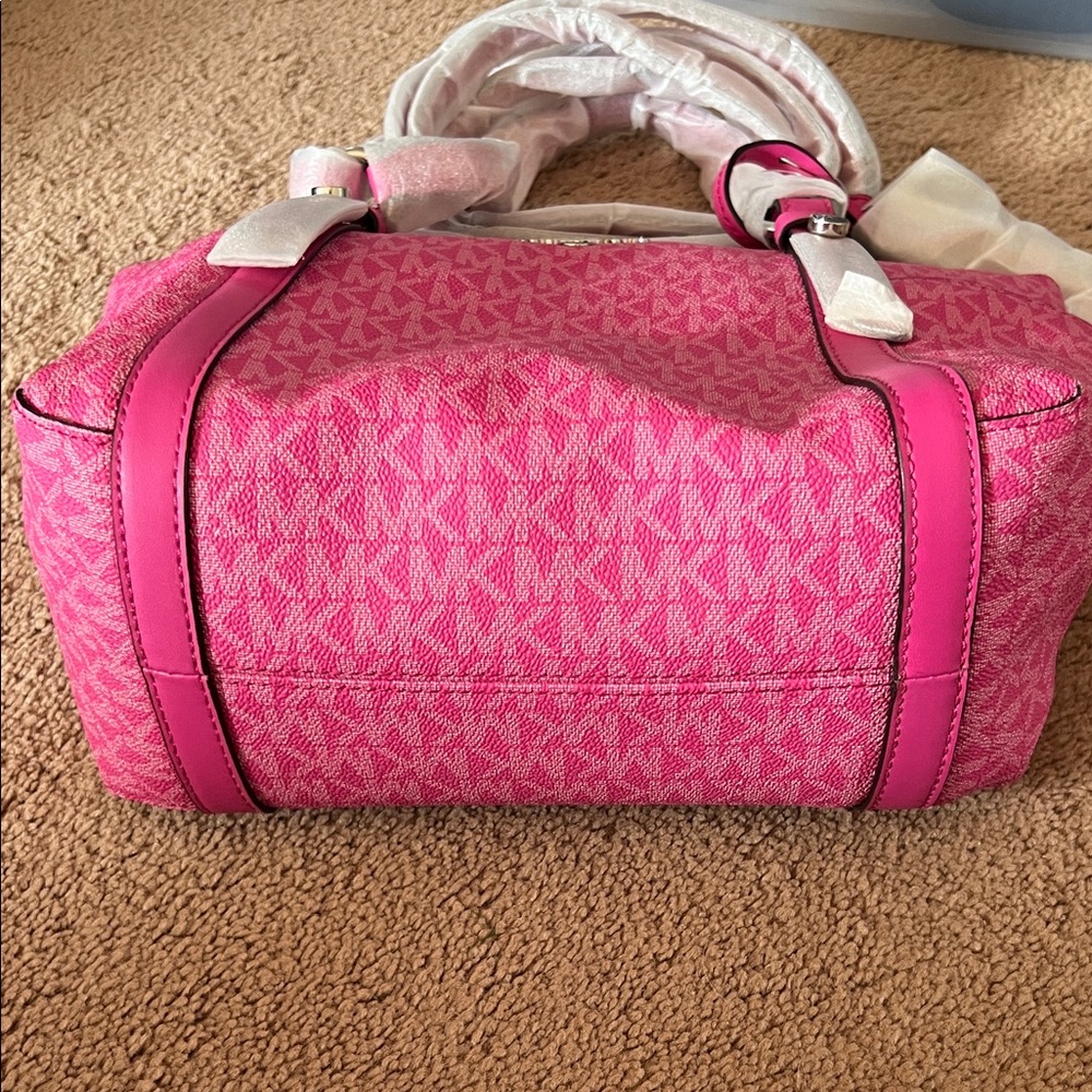 Michael Kors Sullivan Small Logo Top-Zip Tote Bag - Picture 3 of 10